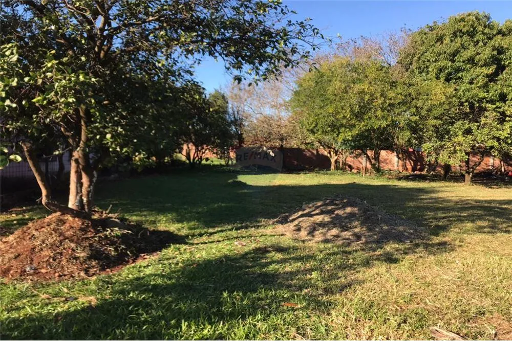 Vendo terreno en el barrio San Isidro, etapa 4: superficie de terreno 870 m2. — foto 2