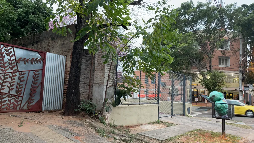 Excelente ubicación Terreno en Venta Zona Seminario — foto 3