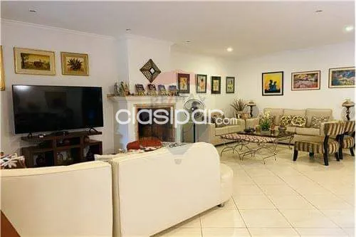 Residencia a la venta Barrio Herrera — foto 3