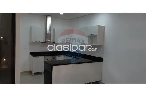Hermoso Duplex en Loma Pytã zona altamente residencial — foto 2