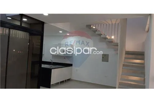 Hermoso Duplex en Loma Pytã zona altamente residencial — foto 3