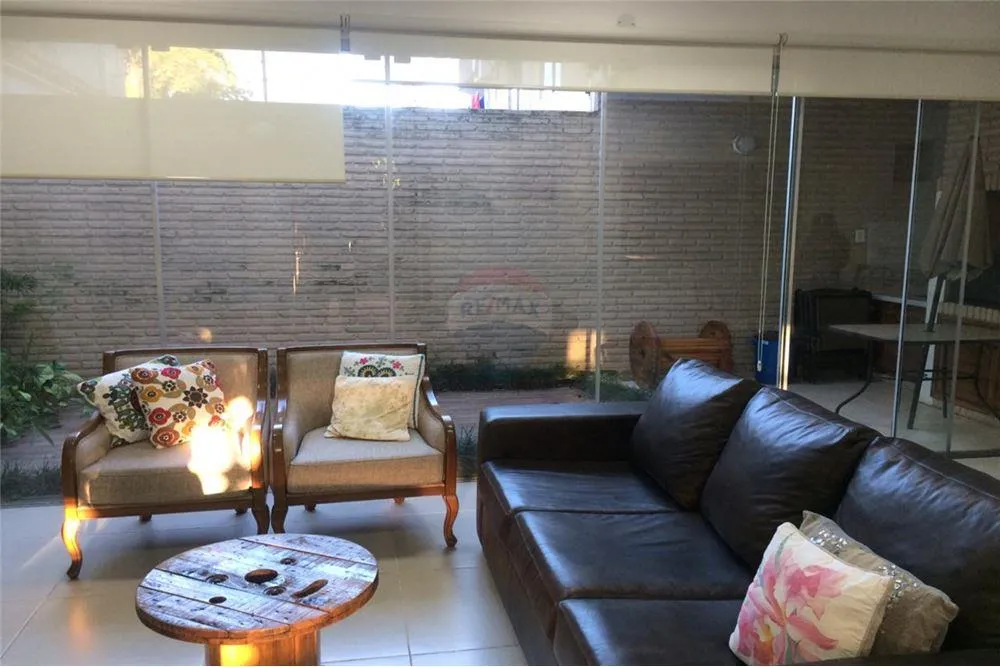 Vendo hermoso dúplex en San Lorenzo - 140.000 USD. — foto 2