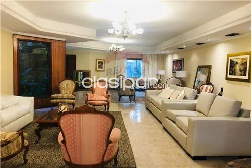 IMPONENTE RESIDENCIA 5 DORM. EN MCAL ESTIGARRIBIA — foto 2