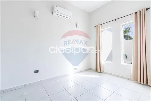 CASA MINIMALISTA EN VENTA ZONA YACHT — foto 3