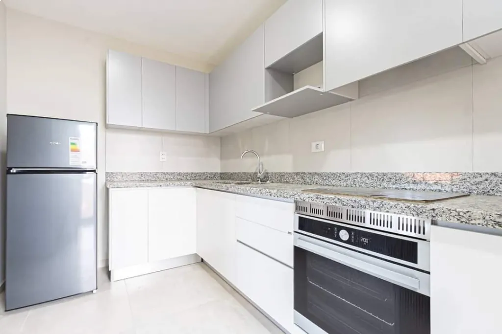 Nuevo Edificio en Barrio residencial Los Laureles. — foto 3