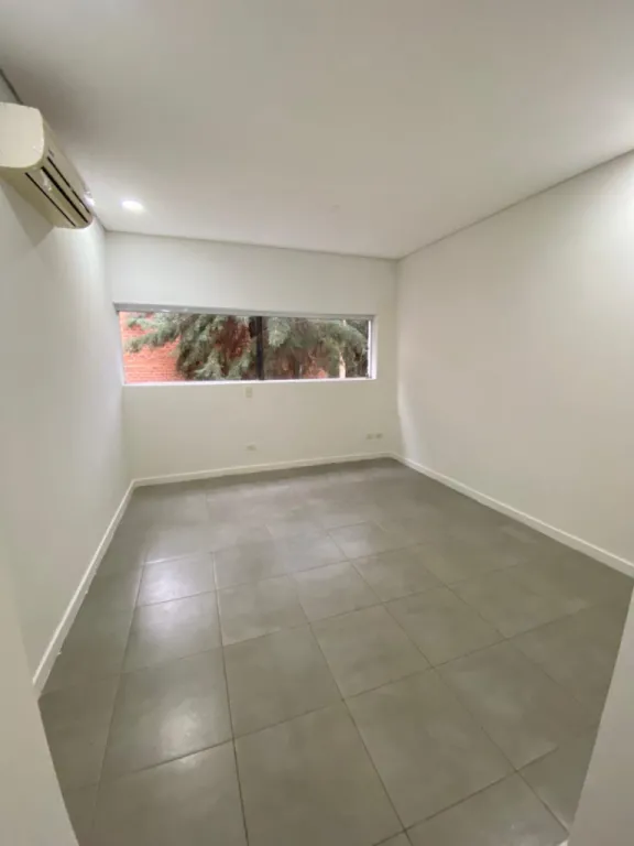 Alquilo Casa en Condominio en Fernando De La Mora — foto 2