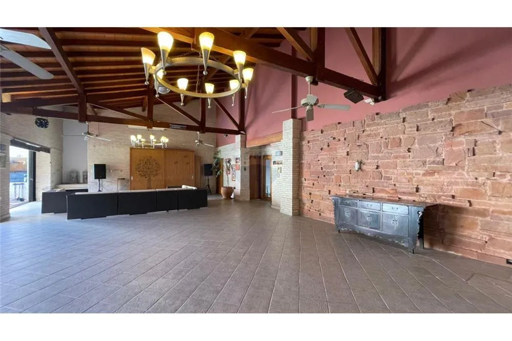 Residencia zona Barrio Jara 780,000 USD — foto 3