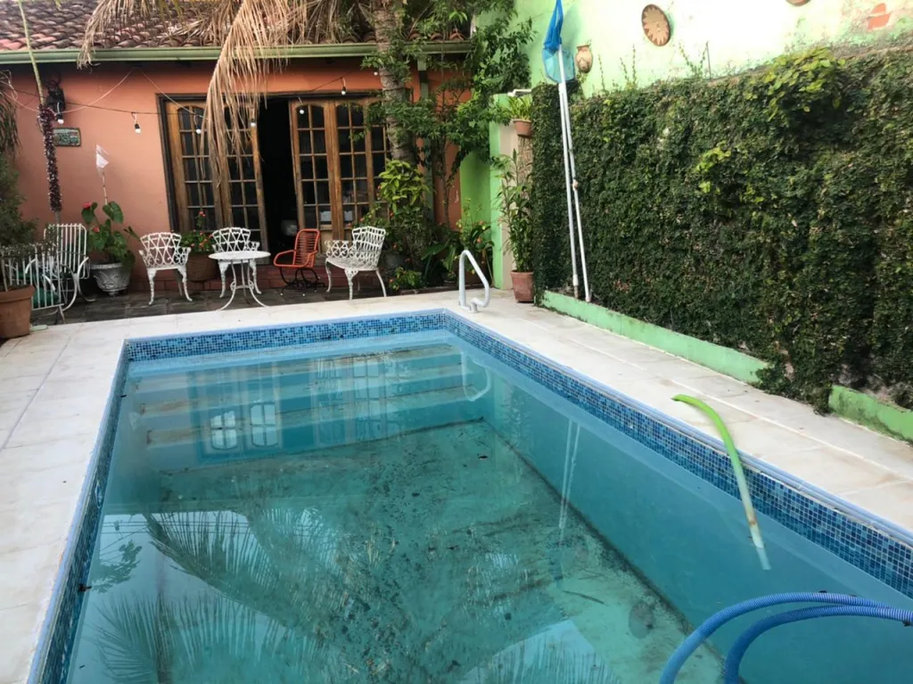 LINDA PROPIEDAD DE CALLE A CALLE - BARRIO SANTA LIBRADA — foto 2