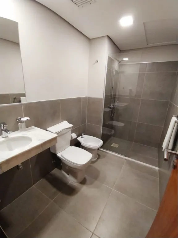 EN VENTA HERMOSO DEPARTAMENTO EN EL EDIFICIO THE ONE — foto 2