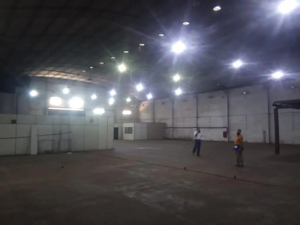ALQUILO Amplio depósito en Zona Céntrica de CDE (Ex TABACOS DEL PARAGUAY) — foto 2