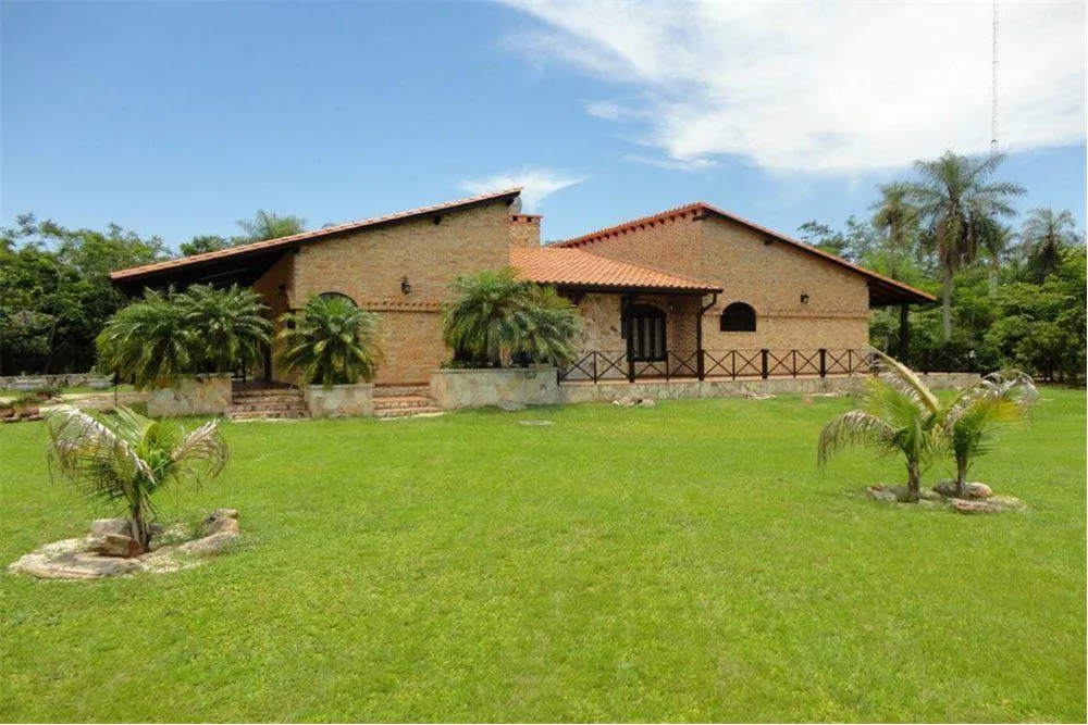 VENDO HERMOSA Y AMPLIA QUINTA SOBRE RUTA 550,000 USD — foto 2