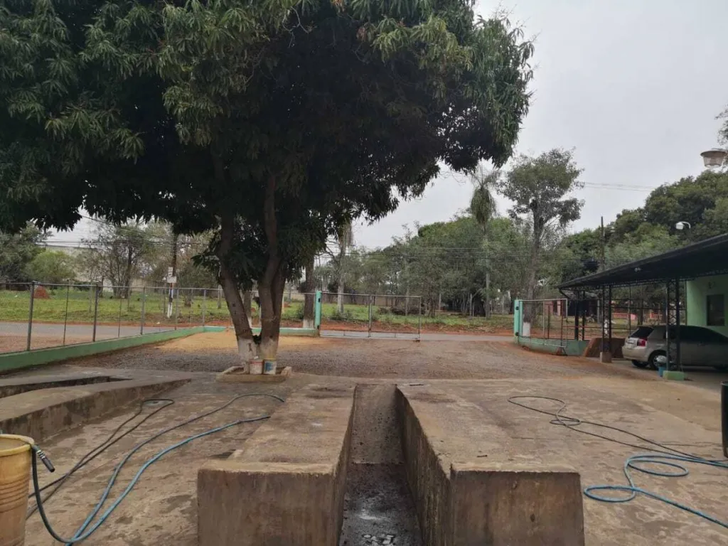 EN VENTA PROPIEDAD PARA ESTACION DE SERVICIO O COMERCIO EN CAPIATA — foto 3