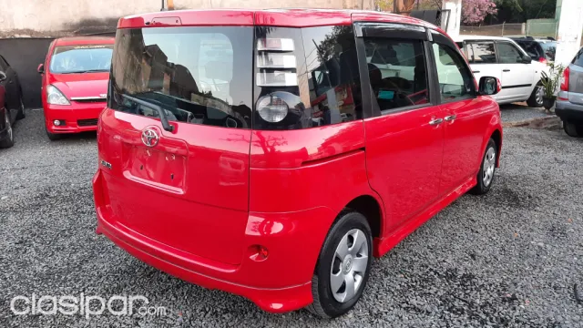 Toyota Sienta 2010 - foto 8