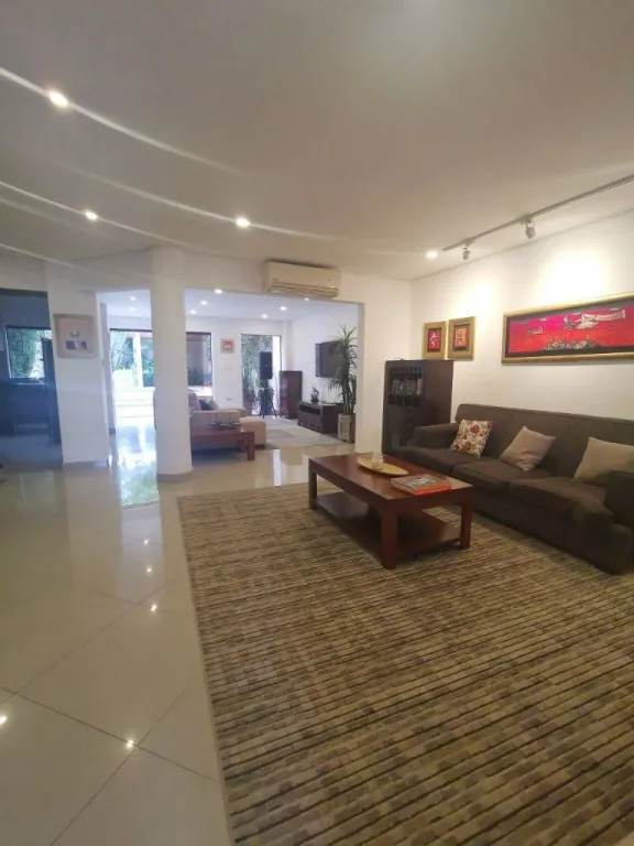 VENDO CAS-TRIPLEX DE 4 HABITACIONES EN BARRIO SAN CRISTOBAL. — foto 2