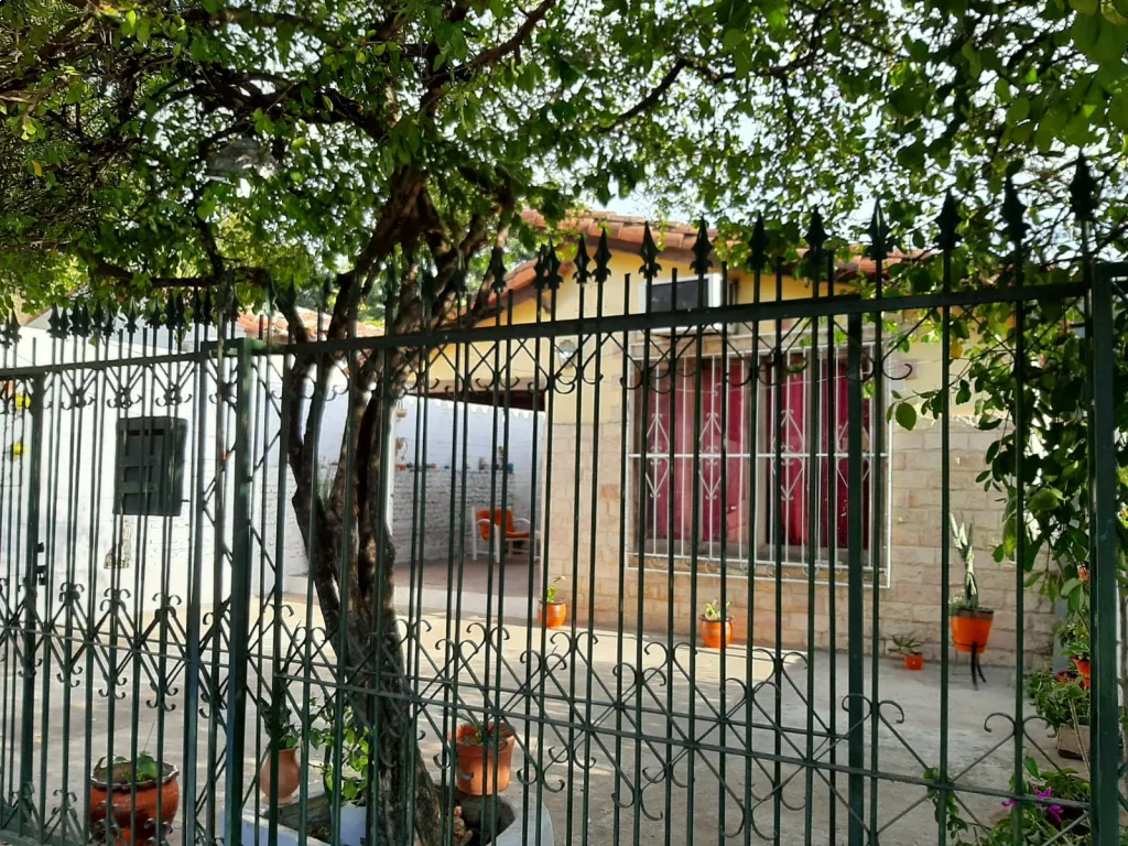 Casa en Venta en LOMA PYTA a 3 cuadras de la ruta Transchaco — foto 3
