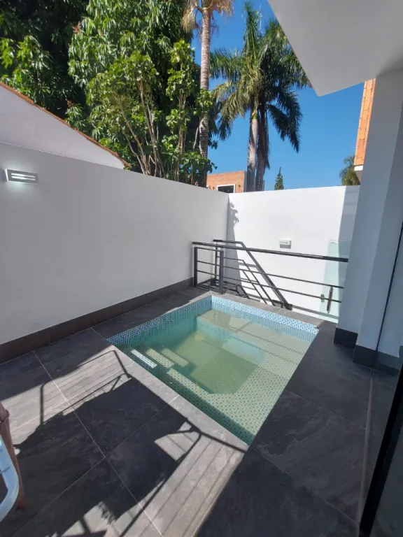 Triplex zona Conmebol a la venta — foto 2