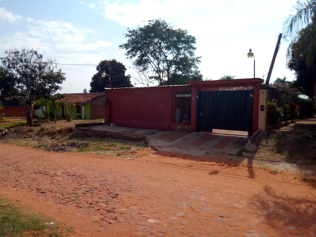 Hermosa casa ubicada en la ciudad e Ypane, Cañadita Ytororo — foto 2