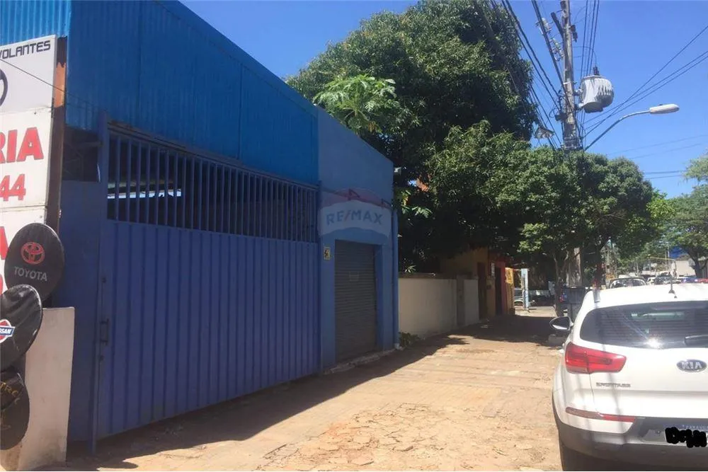 TERRENO AMPLIO EN ESQ. ZONA E. AYALA Y KUBITSCHEK — foto 3