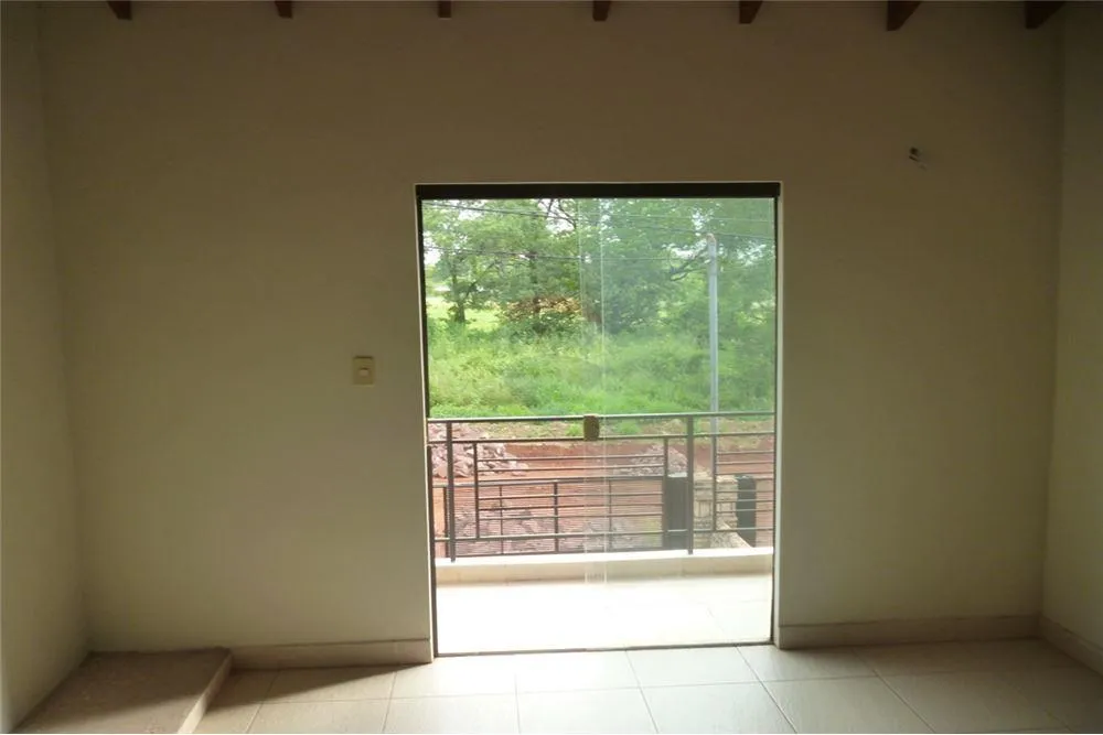 Vendo duplex a estrenar en San Lorenzo - 530.000.000 Gs. — foto 3