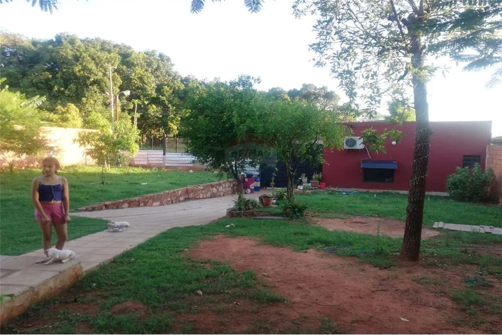VENDO HERMOSA PROPIEDAD EN LUQUE A PASOS DE TODO — foto 3