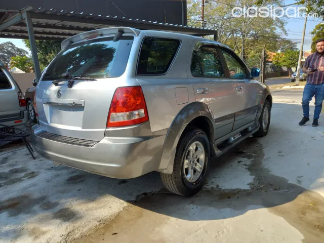 Kia Sorento 2005 — foto 7