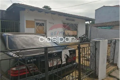 Terreno 600m2 con residencia a Refaccionar Bella Vista Asunción — foto 2