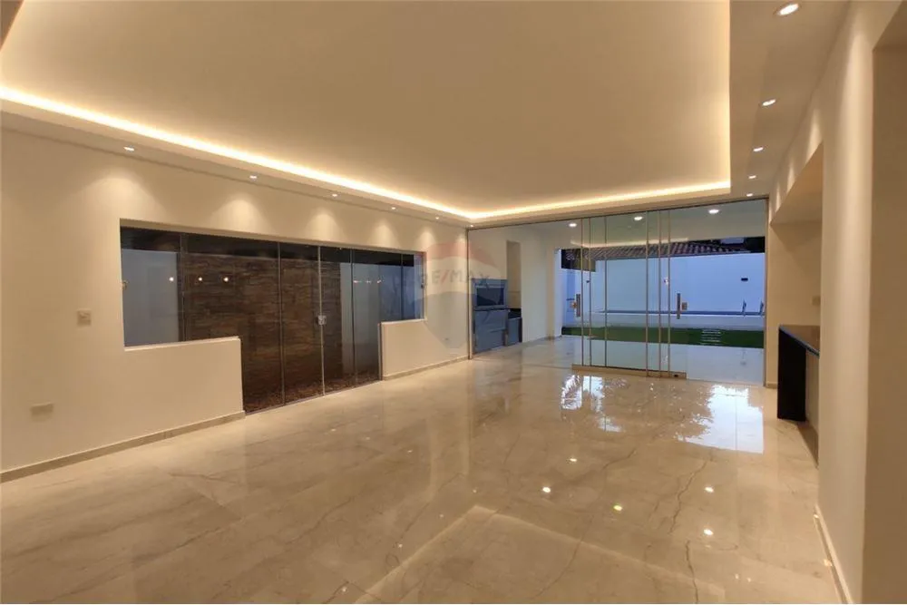 Vendo lujosa residencia en Fernando de la Mora - 280.000 USD. — foto 3