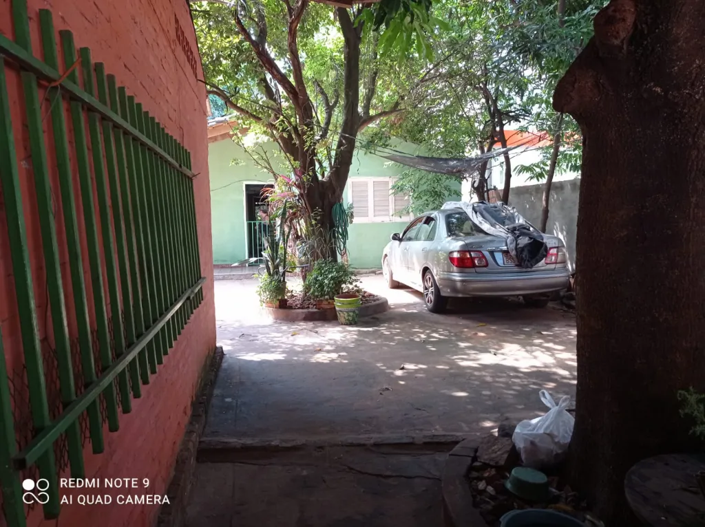 Vendo negocio más 2 casas — foto 2