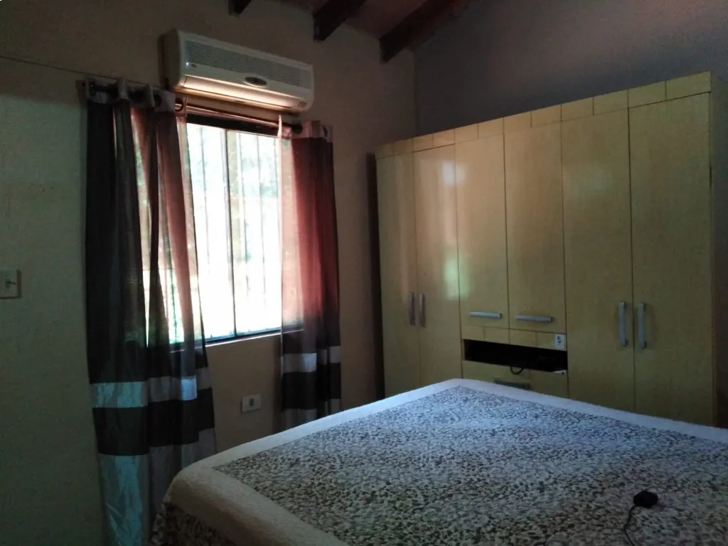 Casa con 4 dormitorios en Villa Elisa Barrio Sol de América a 1 cdra de Von Polesky — foto 3