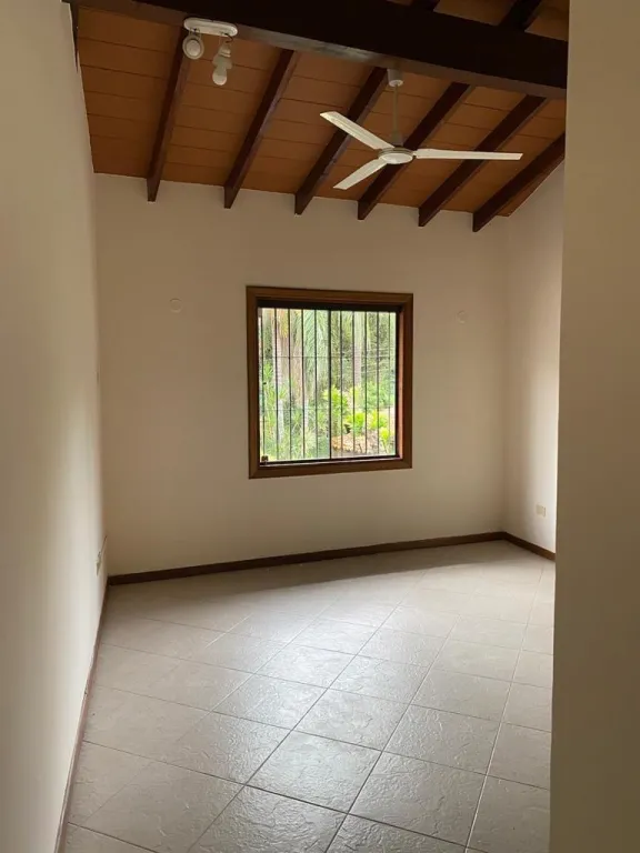 MBURUCUYÁ – LUMEN: 3 SUITES, JARDÍN, PISCINA – 2.000 USD. — foto 3