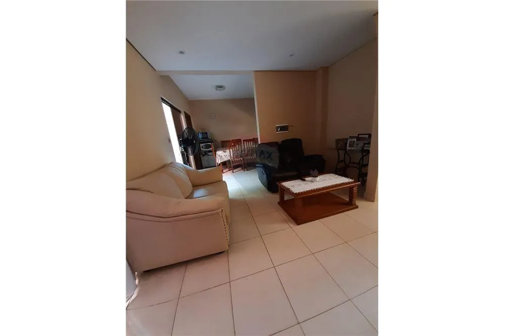 Duplex en venta, zona CONMEBOL - Luque - 650.000.000 Gs. — foto 3