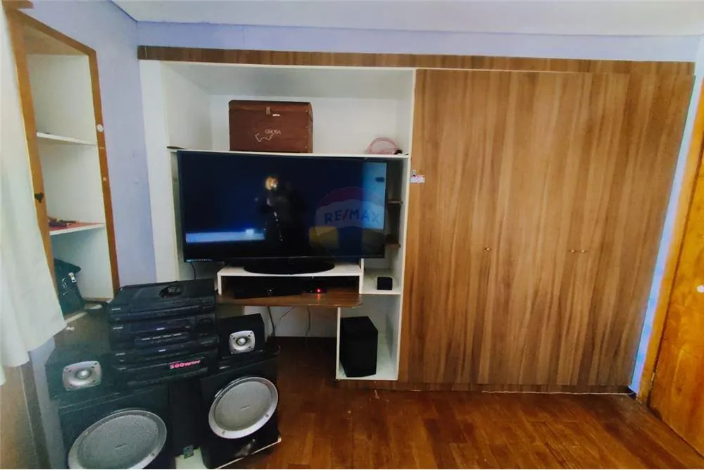 Vendo hermoso y amplio duplex en Luque - 300.000 USD. — foto 2