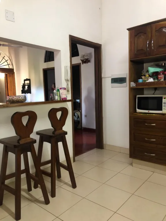 VENDO CASA EN BARRIO MBURUCUYA — foto 2