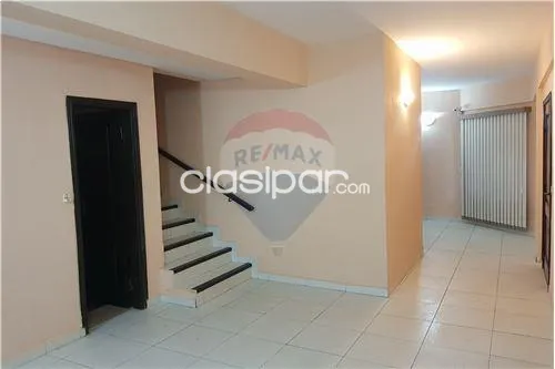 UN CHICHE! DUPLEX EN ESQUINA Y CON PISCINA EN B' SEMINARIO ASUN — foto 3