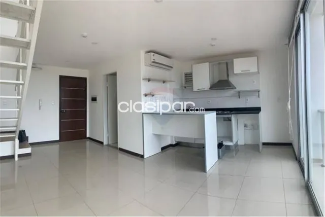 Depto tipo Duplex de 1 dormitorio en Robelini — foto 2