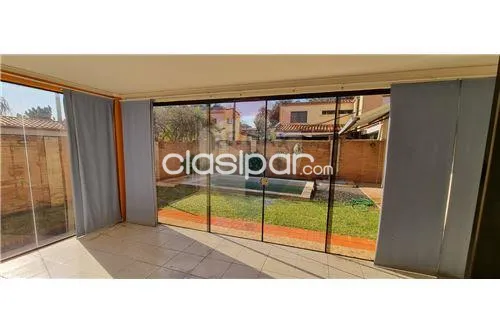 HERMOSA RESIDENCIA - LUQUE BOULEVARD CONFEDERACION — foto 3