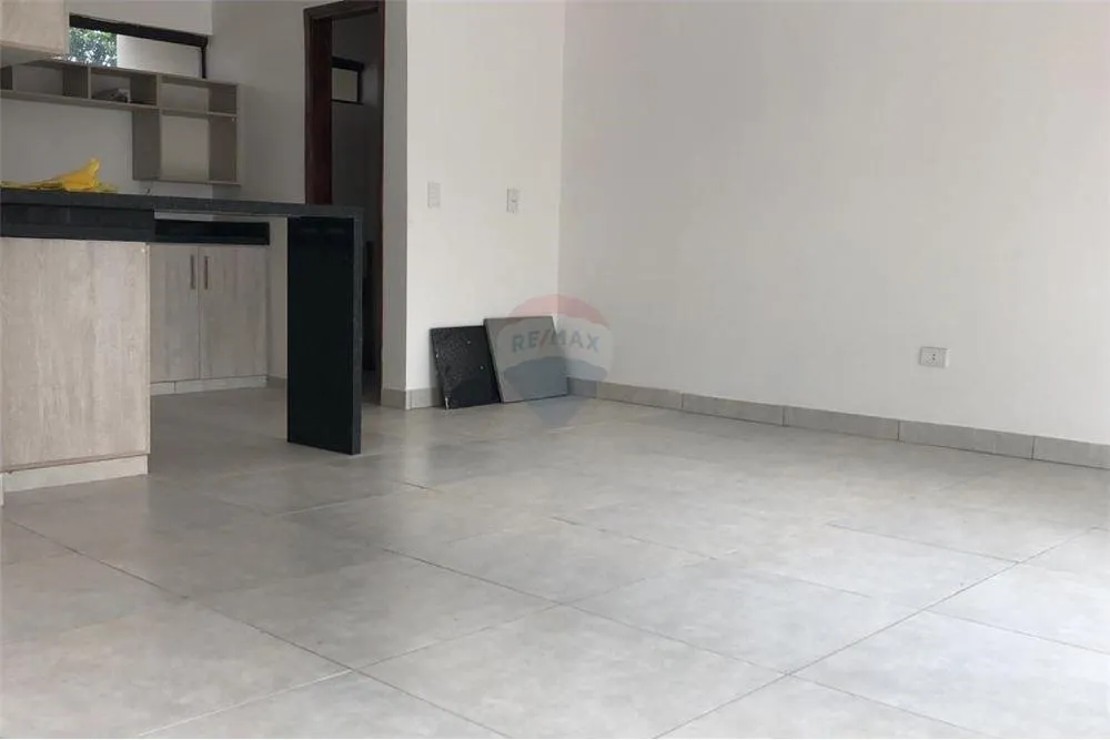 Vendo hermoso duplex en ASUNCION - 175.000 USD. — foto 2
