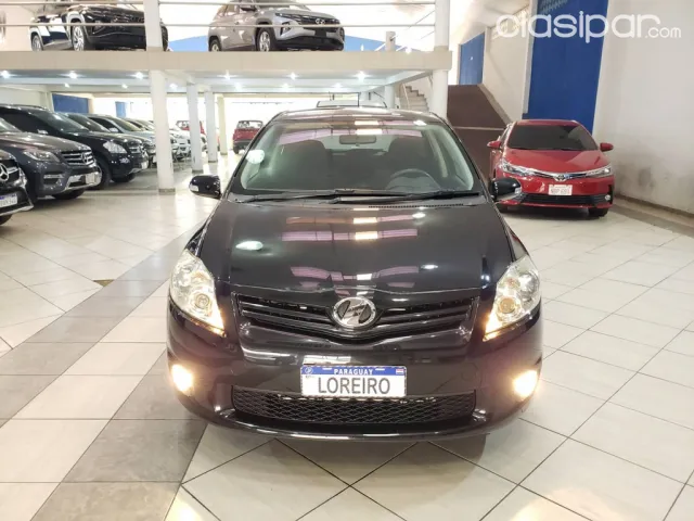 Toyota Auris 2010 — foto 3