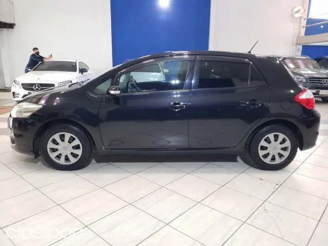Toyota Auris 2010 — foto 5