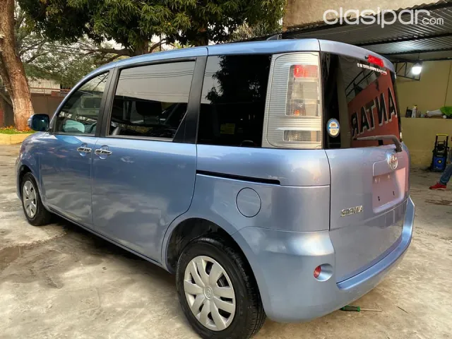Toyota Sienta 2012 — foto 4