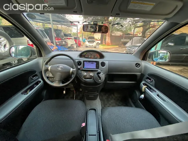 Toyota Sienta 2012 — foto 6