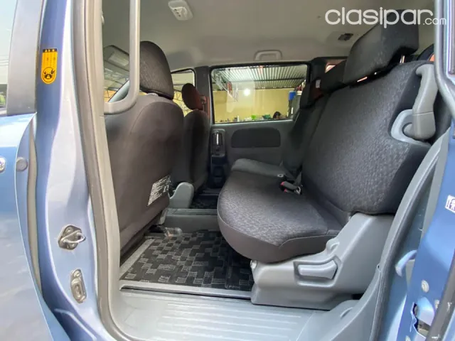 Toyota Sienta 2012 — foto 7