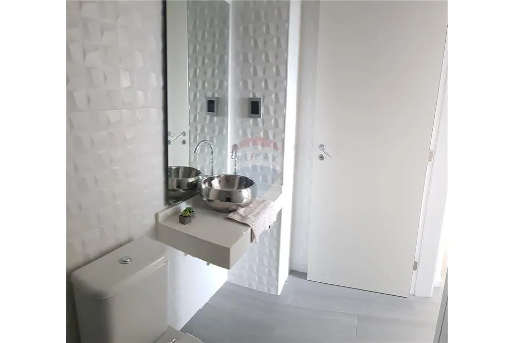 VENTA DEPARTAMENTO DE LUJO A ESTRENAR EN MBURUKUJA — foto 2