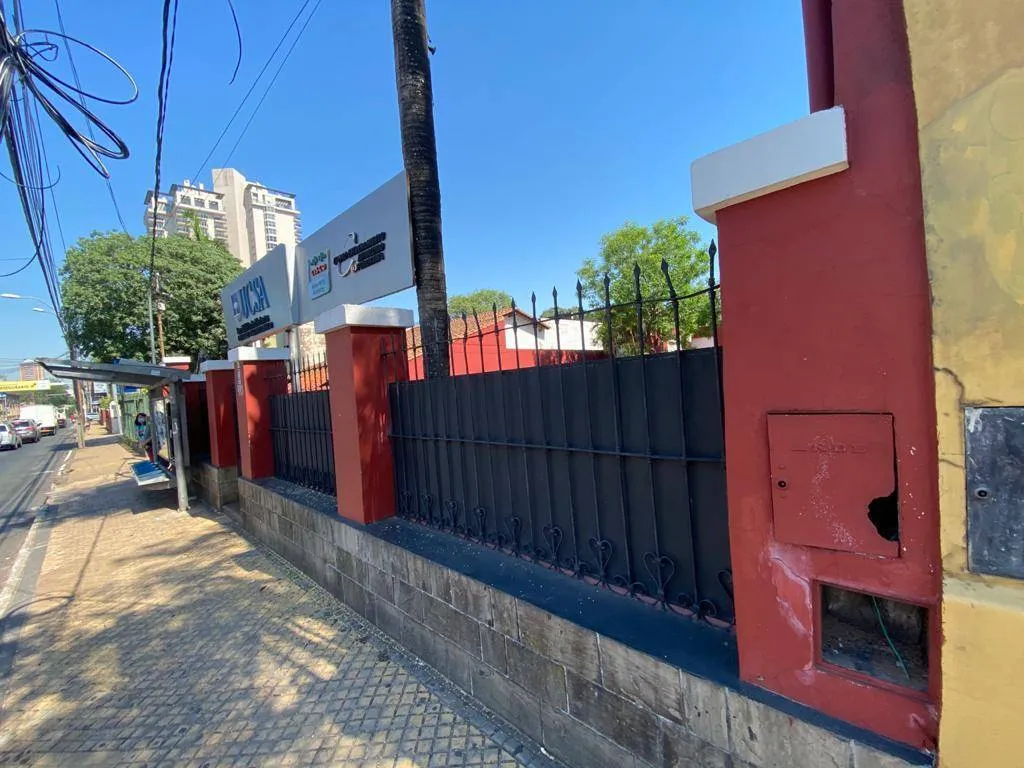 PROPIEDAD SOBRE LA AVDA ESPAÑA ENTRE BRASIL Y SAN JOSE. — foto 3