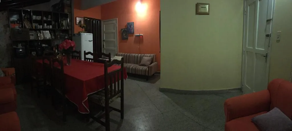 ESTRATÉGICA RESIDENCIA EN ASUNCION — foto 3
