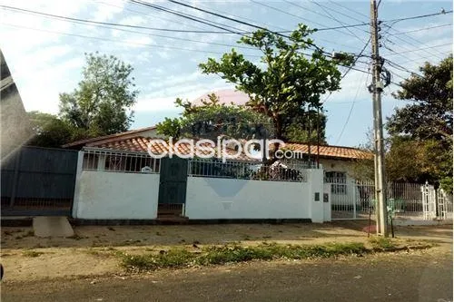HERMOSA CASA - FERNANDO DE LA MORA (ZONA SUR) — foto 2
