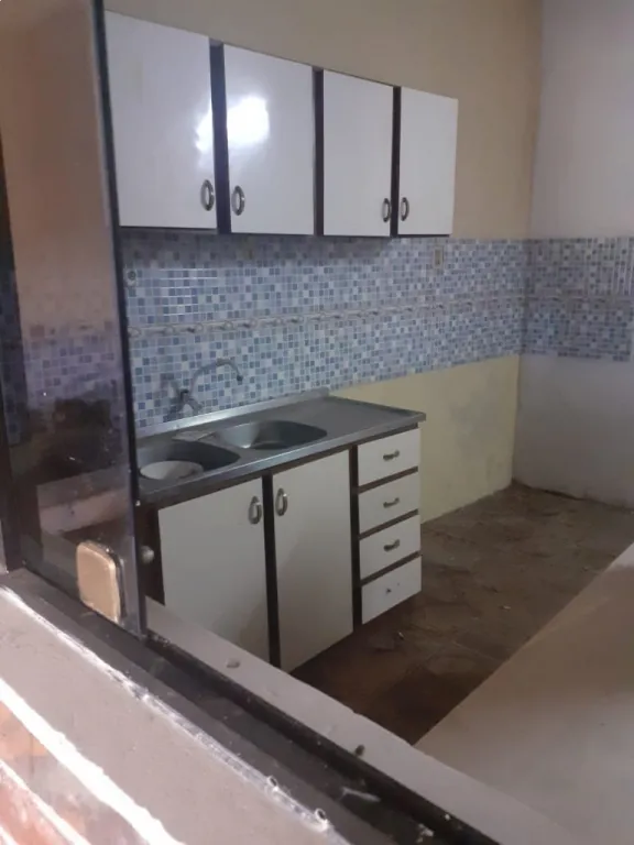 Excelente Oportunidad de Inversión - Vivienda con alquileres — foto 2