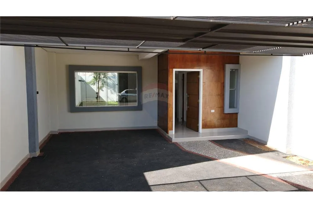 VENDO DUPLEX A ESTRENAR EN LUQUE — foto 2