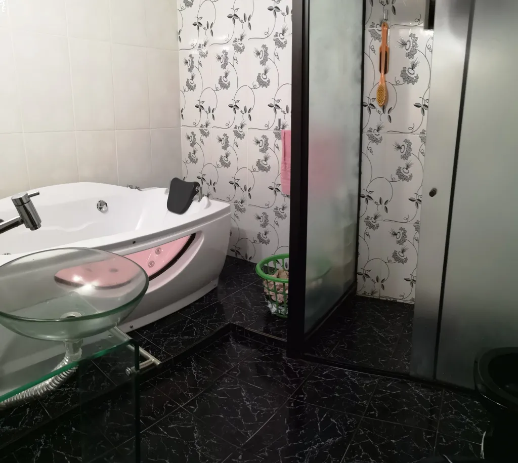 VENDO casa en barrio Mbokajaty de Ñemby — foto 3