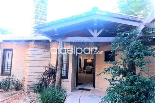 Casa en Vista Alegre a 1 cuadra de Bruno Guggiari — foto 3